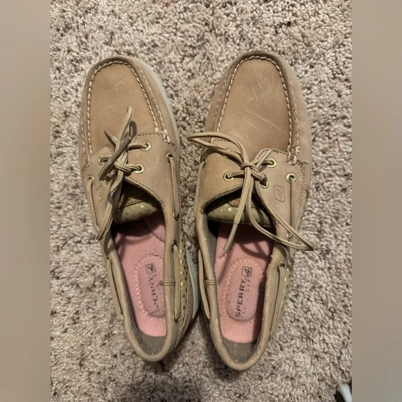 Sperry Tan Boat Shoes with Rawhide Laces and Moccasin Stitching - Picture 1 of 1